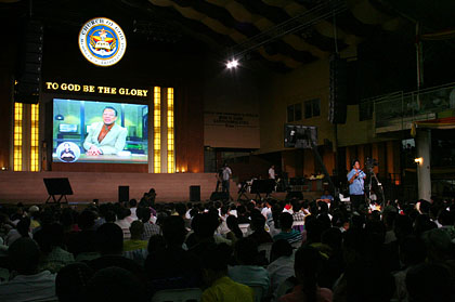 Ang dating daan debate latest-in-Duvaucelle