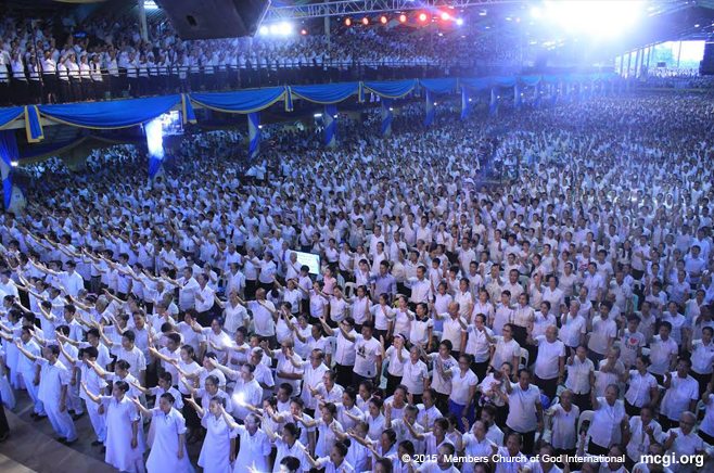 Thousands of congregants sing a song of praise to God during the second quarterly International Thanksgiving to God celebration of the Members Church of God International (MCGI).