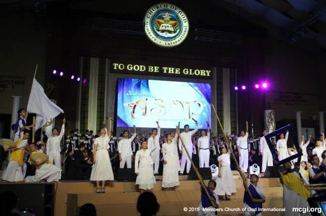ASOP Interpreters and composers together with Teatro Kristiano members performed a lively opening number during the ASOP MIDYEAR 5774 on April 24, 2015 at the Ang Dating Daan Convention Center, Apalit Pampanga.