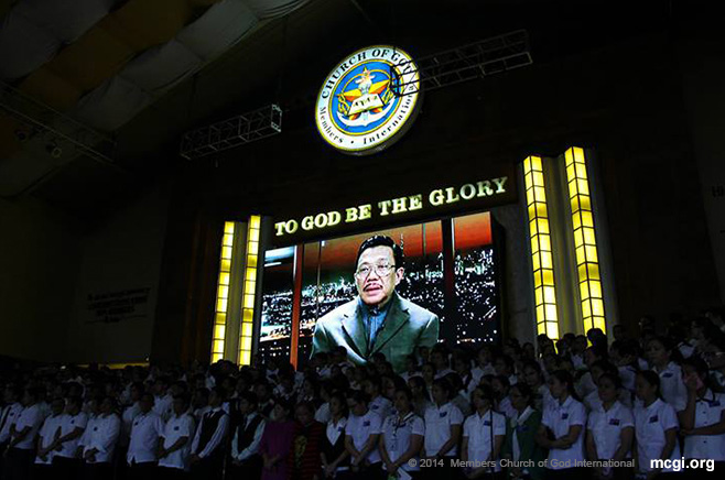 Bro. Eliseo Soriano, prime supporter of all of UNTV's public service endeavors being shown on a video during MCGI's Thanksgiving in February 2014.