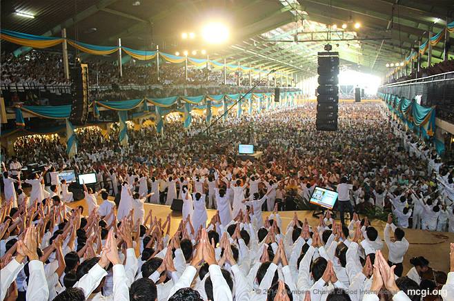 MCGI members at the ADD Convention Center in Apalit, Pampanga -- the usual host venue for Thanksgivings where over 1,280 satellite centers connect to.