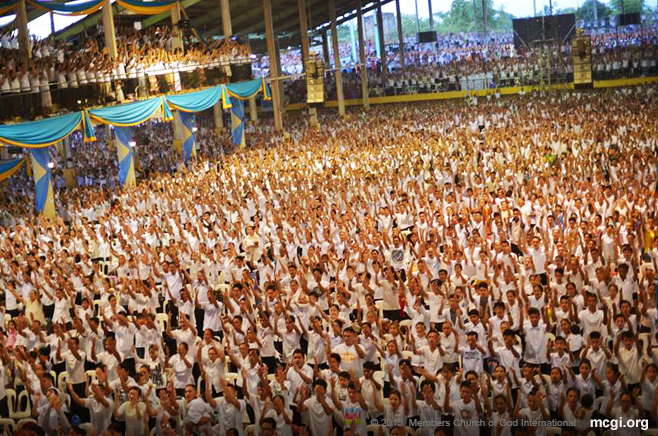 The Ang Dating Daan Chorale at the ADD Convention Center on October 4, 2015 practicing for the 35th anniversary celebration of The Old Path. (Photo courtesy of Photoville International)